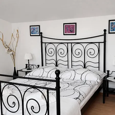Homestay Slnecny Dvor Vel'ka Lomnica