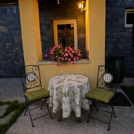 Privatunterkunft Slnecny Dvor